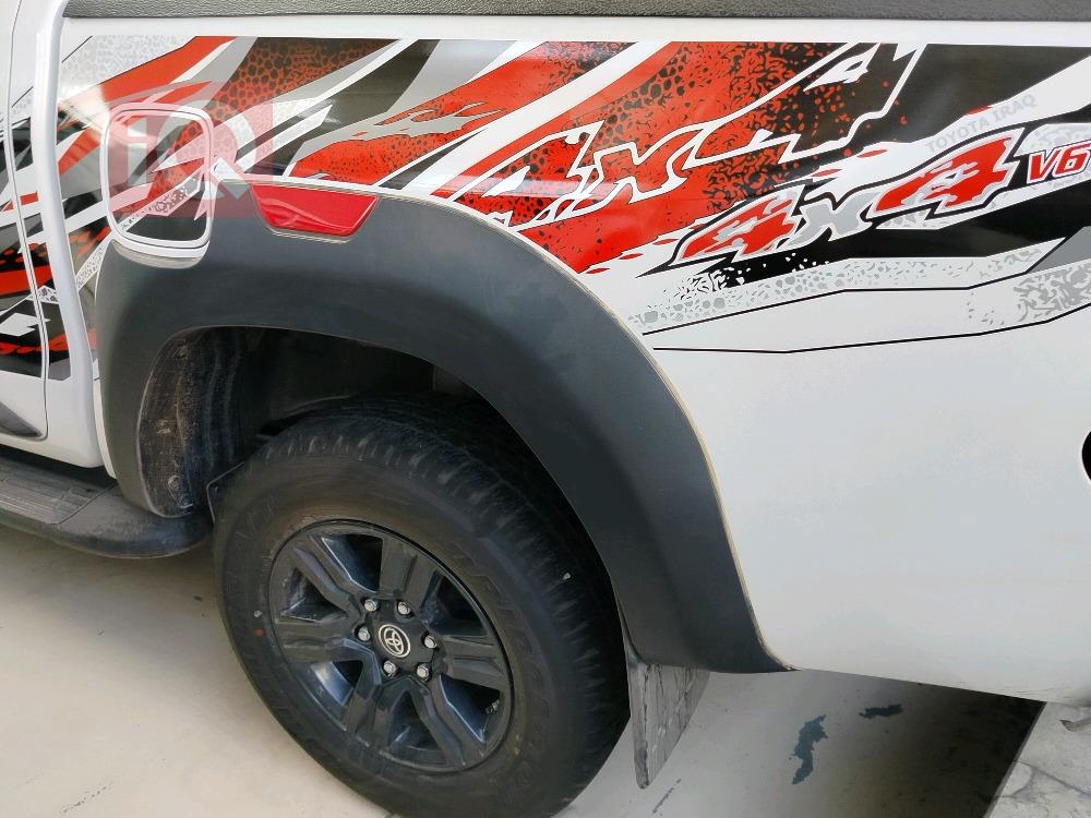 تويوتا هايلوكس